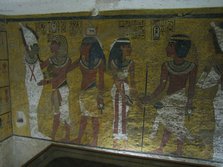The painings instide Tutankhamuns tomb