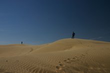 Alex & Damien wandering the dunes