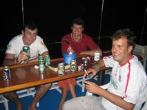 Happy hour onboard & the beer flows freely!