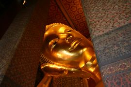 The reclining Buddha at Wat Pho